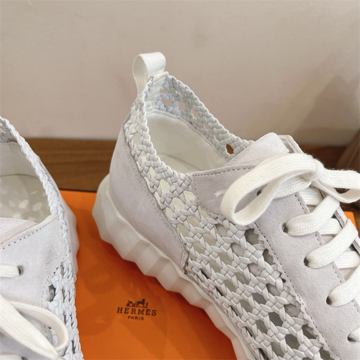 0e56766b7f25452bd7b916704087791e_1781402707_4416.JPG