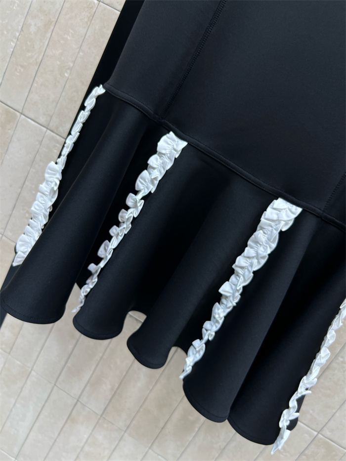 8224760c1565b6e5e44f7edc2fc2d5a3_1782989347_8852.JPG