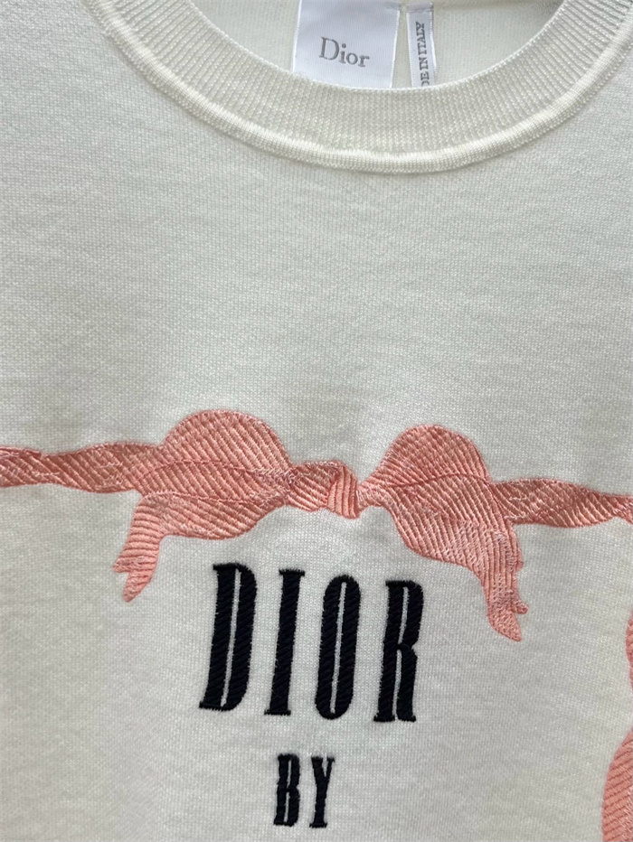 8224760c1565b6e5e44f7edc2fc2d5a3_1782990552_1705.JPG