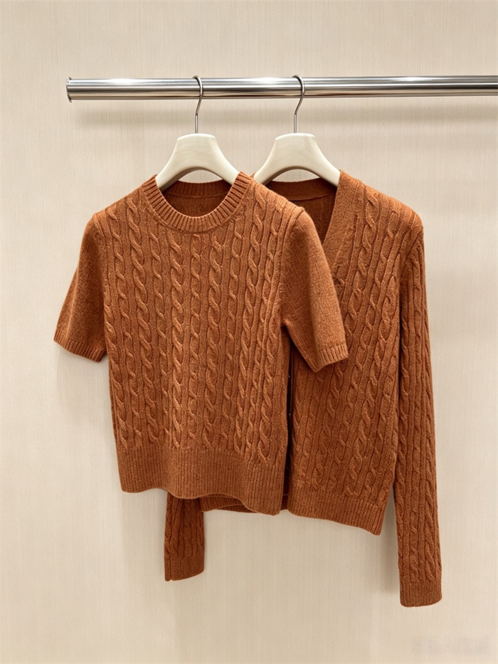 f19ab69f73aa955fd267e91ff74889d6_1786250112_5255.JPG