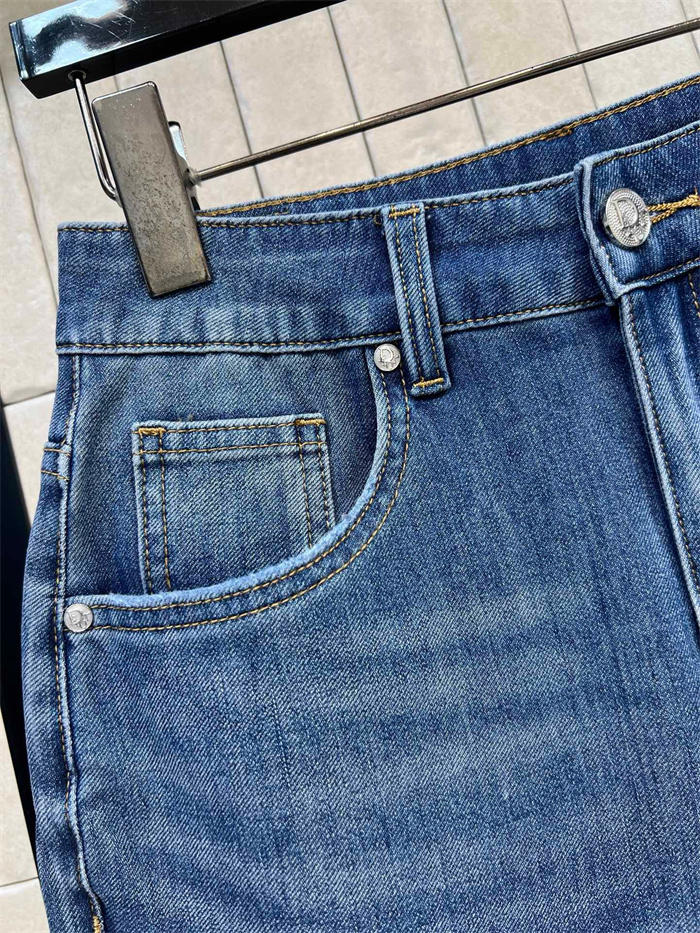 1e479d356726359705fb02295da20d88_1791875237_698.JPG